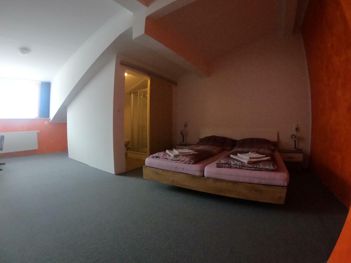 Gasthof-Cafe-Risano Haslach an der Mühl Kültér fotó